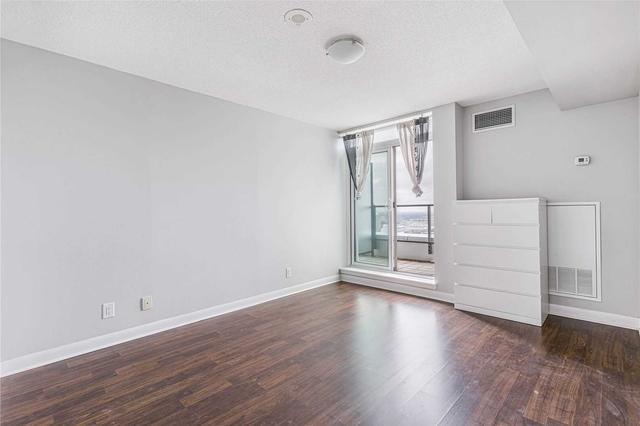 3502 - 25 Town Centre Crt, Condo with 2 bedrooms, 2 bathrooms and 1 parking in Toronto ON | Image 3