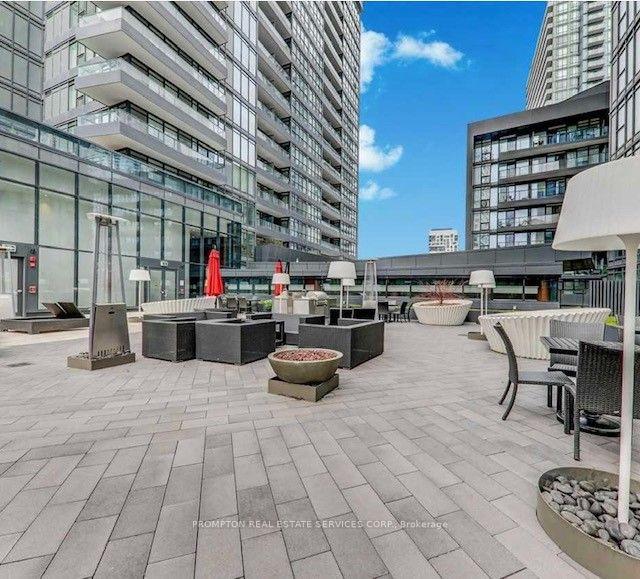 2801 - 70 Queens Wharf Rd, Condo with 1 bedrooms, 1 bathrooms and 1 parking in Toronto ON | Image 12
