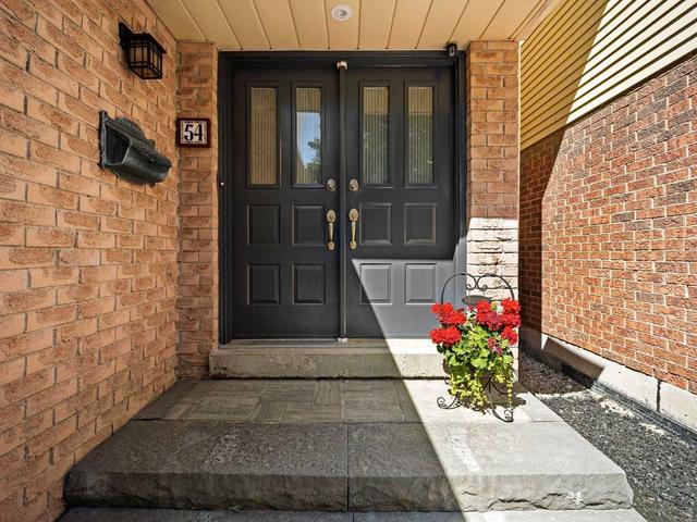 54 Bishop Cres, House detached with 3 bedrooms, 4 bathrooms and 6 parking in Markham ON | Image 37