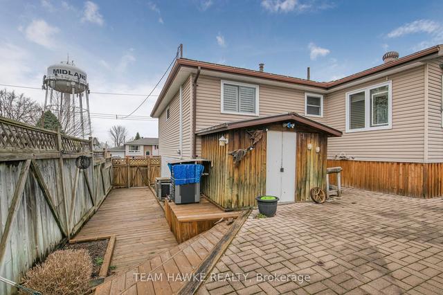 365 Cedar St, House detached with 2 bedrooms, 2 bathrooms and 3 parking in Midland ON | Image 29