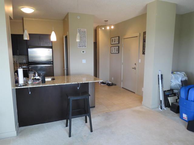 1811 - 8880 Horton Road Sw, Condo with 2 bedrooms, 2 bathrooms and 2 parking in Calgary AB | Image 5