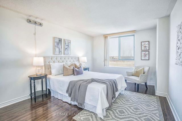 804 - 61 Markbrook Lane, Condo with 2 bedrooms, 2 bathrooms and 1 parking in Toronto ON | Image 15