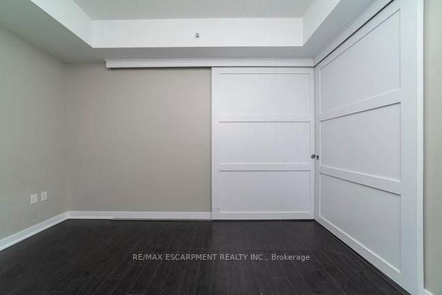 203 - 427 Aberdeen Ave, Condo with 1 bedrooms, 1 bathrooms and 0 parking in Hamilton ON | Image 14