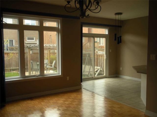 9 Matisse Tr, House attached with 3 bedrooms, 4 bathrooms and 2 parking in Vaughan ON | Image 13