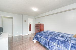 204 - 15 Kensington Rd, Condo with 2 bedrooms, 1 bathrooms and 1 parking in Brampton ON | Image 5