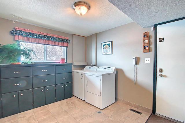 35403 Range Road 261, House detached with 4 bedrooms, 1 bathrooms and 10 parking in Red Deer County AB | Image 48
