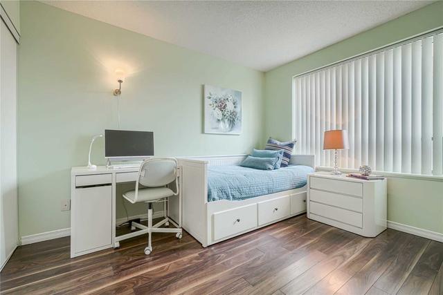 212 - 11 Oneida Cres, Condo with 2 bedrooms, 1 bathrooms and 1 parking in Richmond Hill ON | Image 6