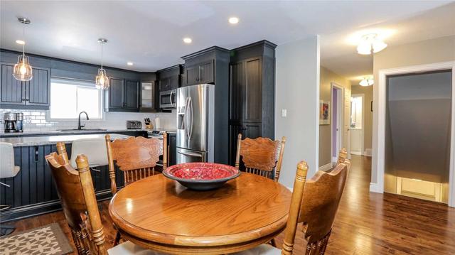 1798 Penetanguishene Rd, House detached with 3 bedrooms, 2 bathrooms and 11 parking in Oro Medonte ON | Image 3