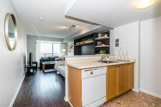 440 - 109 Front St E, Condo with 0 bedrooms, 1 bathrooms and 0 parking in Toronto ON | Image 4