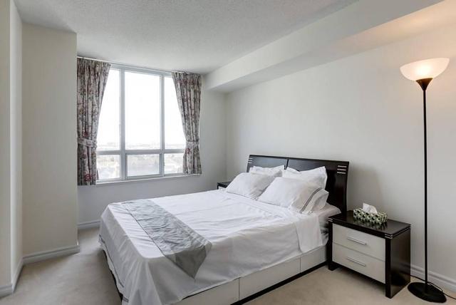 1807 - 2627 Mccowan Rd, Condo with 2 bedrooms, 2 bathrooms and 1 parking in Toronto ON | Image 11
