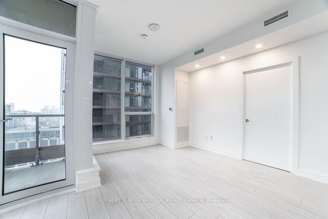 1810 - 35 Mercer St, Condo with 2 bedrooms, 2 bathrooms and 0 parking in Toronto ON | Image 10