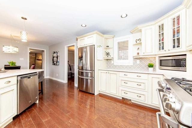 23 Mansfield Park Crt, House detached with 4 bedrooms, 4 bathrooms and 12 parking in Scugog ON | Image 7