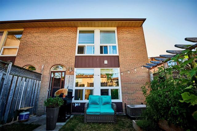 46 - 246 John Garland Blvd, Condo with 3 bedrooms, 2 bathrooms and 1 parking in Toronto ON | Image 7