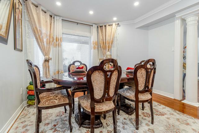 103 Vivians Cres, House detached with 4 bedrooms, 3 bathrooms and 6 parking in Brampton ON | Image 8