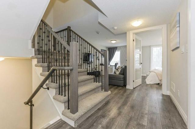 at2 - 53 Arthur St S, Townhouse with 2 bedrooms, 3 bathrooms and 1 parking in Guelph ON | Image 10
