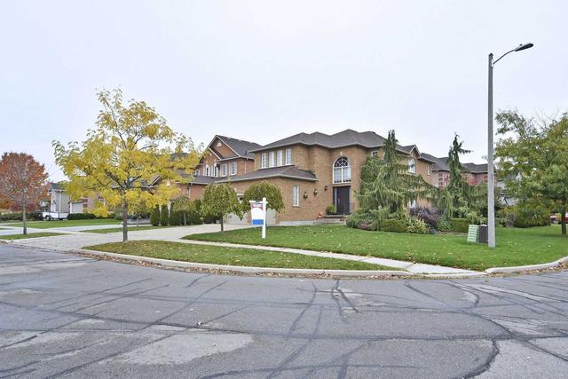 106 Wildhaven Cres, House detached with 4 bedrooms, 4 bathrooms and 4 parking in Vaughan ON | Image 29