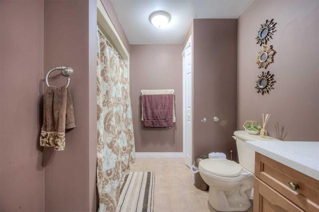 9 Darling Cres, House detached with 3 bedrooms, 3 bathrooms and 5 parking in Guelph ON | Image 25