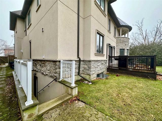 11 Gwendolen Cres, House detached with 4 bedrooms, 8 bathrooms and 6 parking in Toronto ON | Image 32