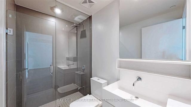 1143 - 5 Soudan Ave, Condo with 2 bedrooms, 2 bathrooms and 0 parking in Toronto ON | Image 5