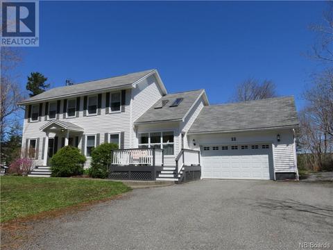 22 Rynlon Crescent, House detached with 3 bedrooms, 2 bathrooms and null parking in Quispamsis NB | Card Image