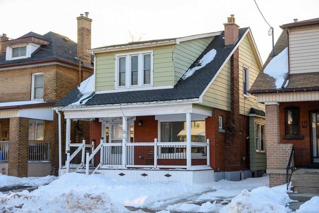 11 Gage Ave N, House detached with 4 bedrooms, 2 bathrooms and 2 parking in Hamilton ON | Image 23