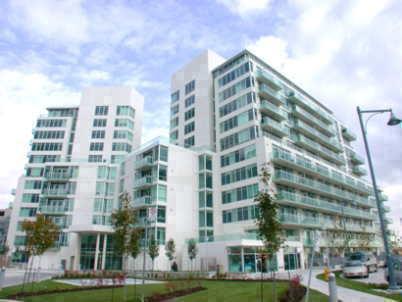 414 - 5 Marine Parade Dr, Condo with 2 bedrooms, 2 bathrooms and 1 parking in Toronto ON | Image 1