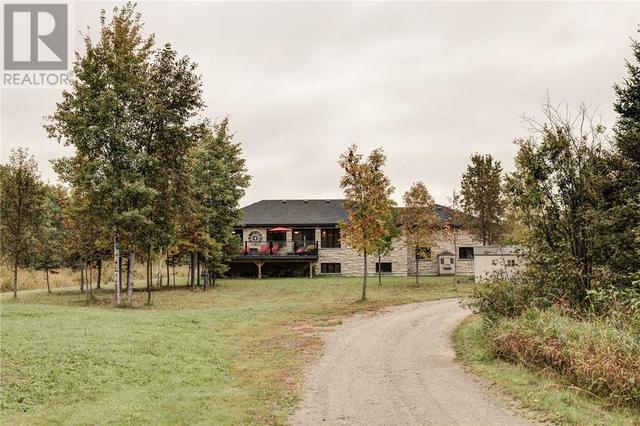 1465 Vermillion Lake Road, House detached with 3 bedrooms, 2 bathrooms and null parking in Greater Sudbury ON | Image 19