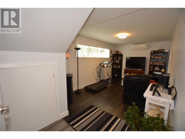 3407 Okanagan Avenue, House detached with 3 bedrooms, 2 bathrooms and 1 parking in Vernon BC | Image 19