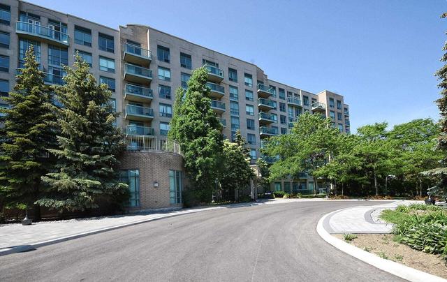 526 - 3 Ellesmere St, Condo with 2 bedrooms, 2 bathrooms and 2 parking in Richmond Hill ON | Image 1