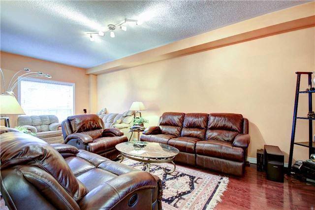 454 Comiskey Cres, House detached with 4 bedrooms, 4 bathrooms and 3 parking in Mississauga ON | Image 7