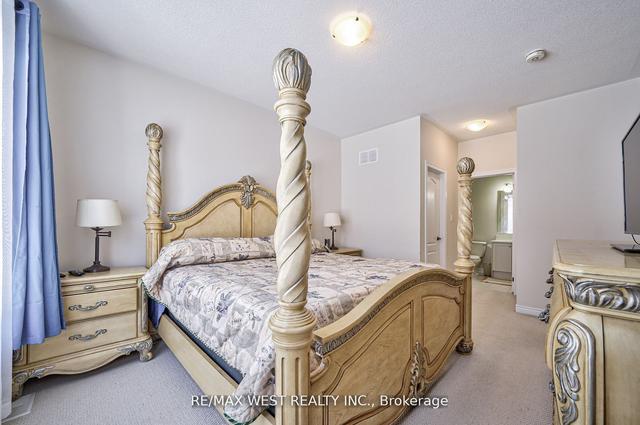 42 Seedhouse Rd, Condo with 2 bedrooms, 4 bathrooms and 4 parking in Brampton ON | Image 17