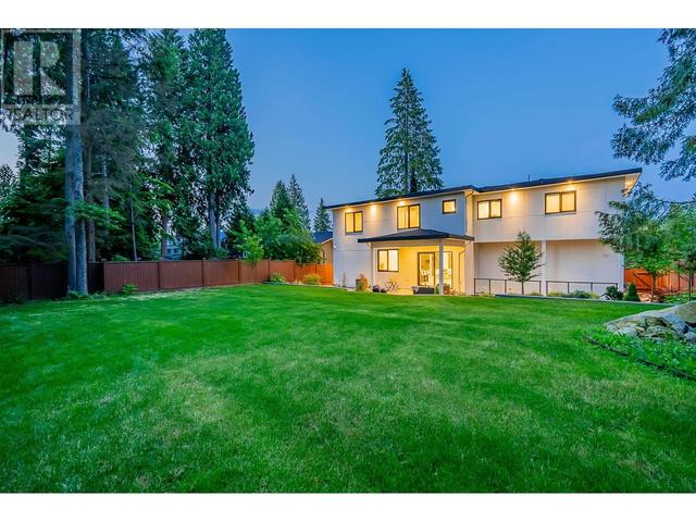 2978 Surf Crescent, House detached with 8 bedrooms, 8 bathrooms and 6 parking in Coquitlam BC | Image 37