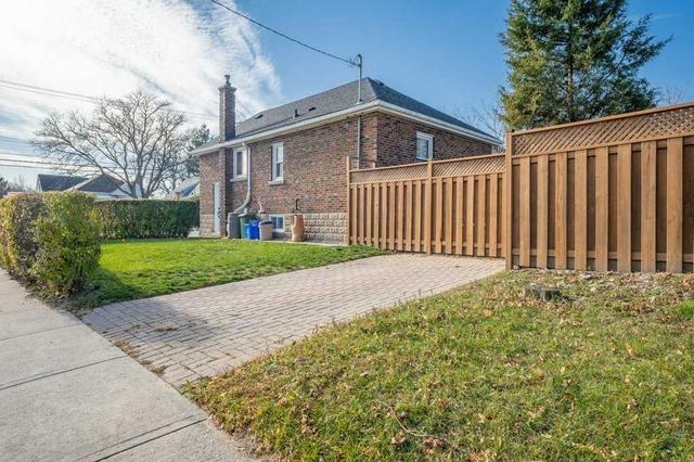 291 Brucedale Ave E, House detached with 2 bedrooms, 2 bathrooms and 1 parking in Hamilton ON | Image 26
