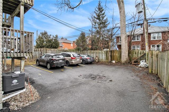 4 - 1114 Rockingham Avenue, House attached with 2 bedrooms, 2 bathrooms and 1 parking in Ottawa ON | Image 23