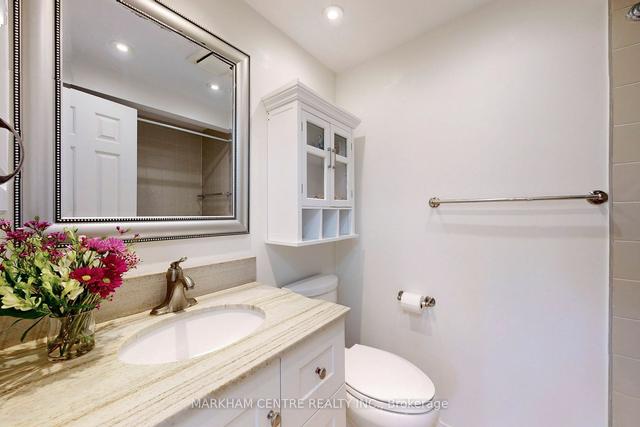 393 Woburn Ave, Townhouse with 3 bedrooms, 3 bathrooms and 2 parking in Toronto ON | Image 10
