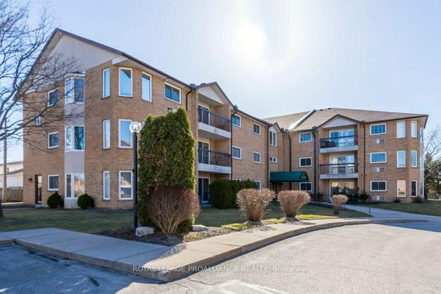 305 - 56 Tripp Blvd, Condo with 2 bedrooms, 2 bathrooms and 1 parking in Quinte West ON | Image 1