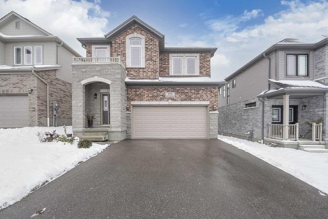 379 Beechdrops Dr, House detached with 4 bedrooms, 3 bathrooms and 4 parking in Waterloo ON | Image 12