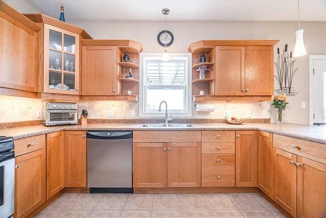 885 15/16 Sdrd E, House detached with 2 bedrooms, 3 bathrooms and 12 parking in Oro Medonte ON | Image 33