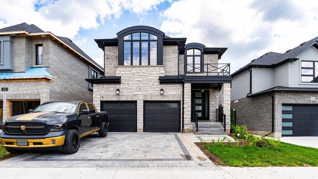 80 Doon Creek St, House detached with 4 bedrooms, 3 bathrooms and 4 parking in Kitchener ON | Image 1