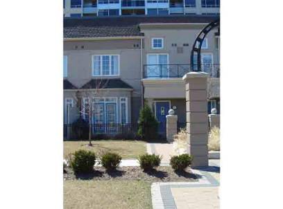 th 4 - 3 Rean Dr, Townhouse with 2 bedrooms, 3 bathrooms and null parking in Toronto ON | Image 2