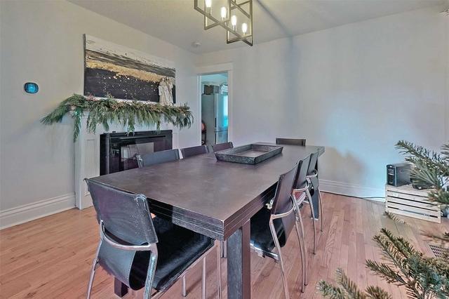 16 Victoria Blvd, House semidetached with 3 bedrooms, 3 bathrooms and 1 parking in Toronto ON | Image 4