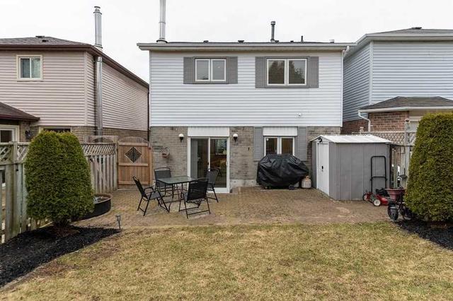 863 Attersley Dr, House detached with 3 bedrooms, 2 bathrooms and 3 parking in Oshawa ON | Image 22