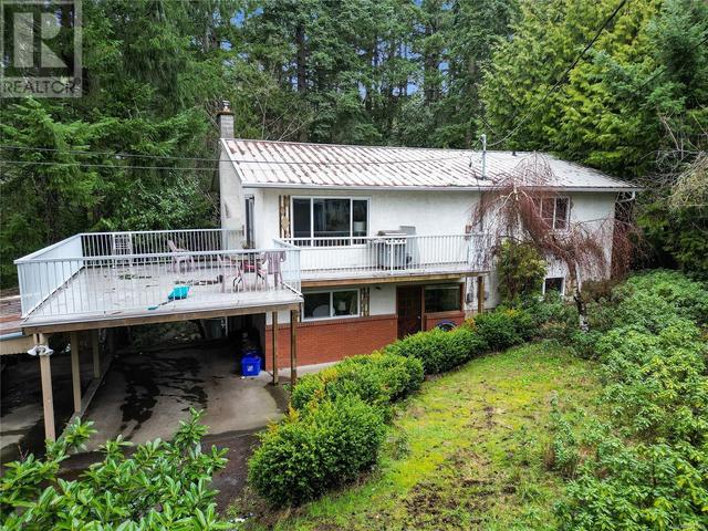 2509 Florence Lake Rd, Home with 4 bedrooms, 3 bathrooms and 4 parking in Langford BC | Image 3