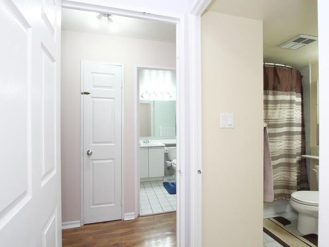 906 - 30 Malta Ave, Condo with 2 bedrooms, 2 bathrooms and 1 parking in Brampton ON | Image 17