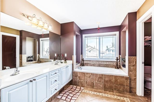 13 Weston Court Sw, House detached with 4 bedrooms, 3 bathrooms and 4 parking in Calgary AB | Image 27