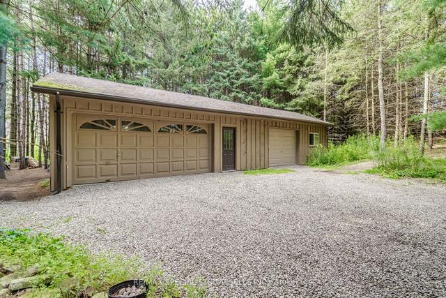 16258 Humber Station Rd, House detached with 3 bedrooms, 2 bathrooms and 32 parking in Caledon ON | Image 16
