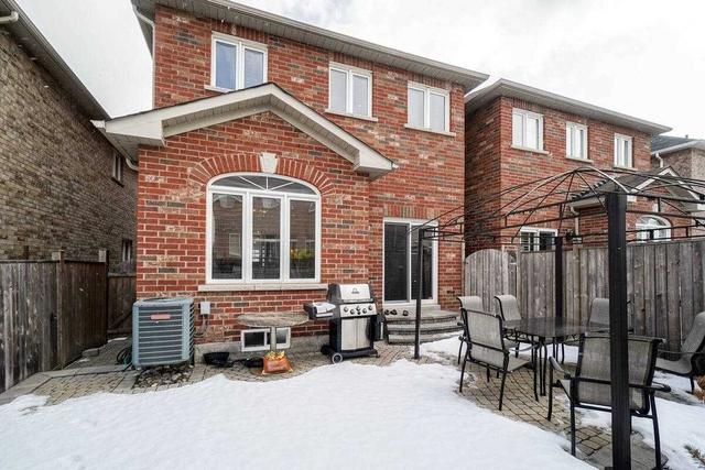 3511 Bala Dr, House semidetached with 3 bedrooms, 3 bathrooms and 2 parking in Mississauga ON | Image 30