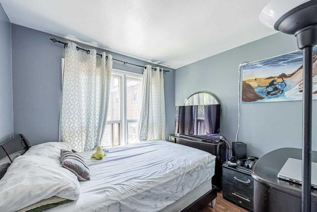 3149 Weston Rd, House detached with 3 bedrooms, 2 bathrooms and 5 parking in Toronto ON | Image 7