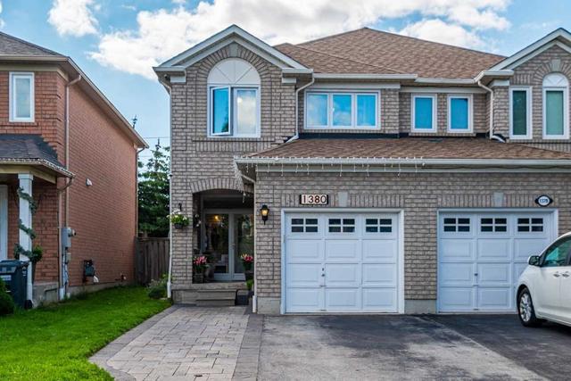 1380 Quest Circ, House semidetached with 3 bedrooms, 3 bathrooms and 4 parking in Mississauga ON | Image 1