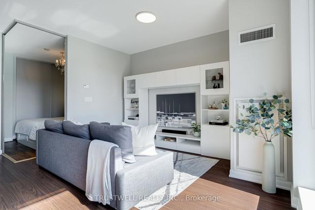 1001 - 205 Frederick St, Condo with 1 bedrooms, 1 bathrooms and 1 parking in Toronto ON | Image 6